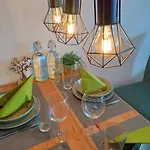 Apartamento Schwarzwald-traum Mit Pool Und Sauna